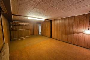 Verstecktes Gartenjuwel in Mainz-Lerchenberg – gepflegter Bungalow, voll unterkellert – Die vollständige Adresse der Immobilie erhältst du vom Anbieter., 55127 Lerchenberg, Mainz – Vorschaubild 14
