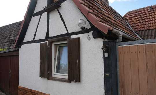 Kleines Fachwerkhaus - Abrisshaus gegen Gebot