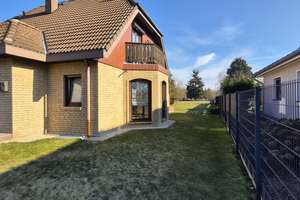 Einfamilienhaus mit Garage in Brehna, 5 Zimmer, 122 m² Wfl. – Die vollständige Adresse der Immobilie erhältst du vom Anbieter., 6796 Brehna – Vorschaubild 4