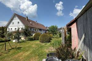 Sehr gepflegtes Bauernhaus mit wunderschönem Garten und Gartenhaus in Wolfegg, Landkreis Ravensburg – Wolfegger Straße 9, 88364 Wolfegg – Vorschaubild 12