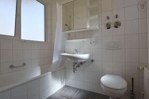 Modern möblierte Wohnung mit Balkon in Stuttgart Bad Cannstatt – Die vollständige Adresse der Immobilie erhältst du vom Anbieter., 70372 Veielbrunnen, Stuttgart – Vorschaubild 4