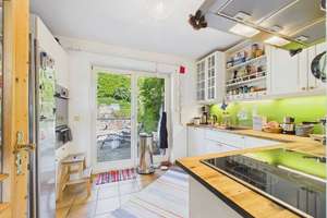 Wohntraum mit Weitblick: Exklusives Familiendomizil mit Einliegerwohnung in Ebersberger Hanglage – An der Weinleite 5, 85560 Ebersberg – Vorschaubild 12