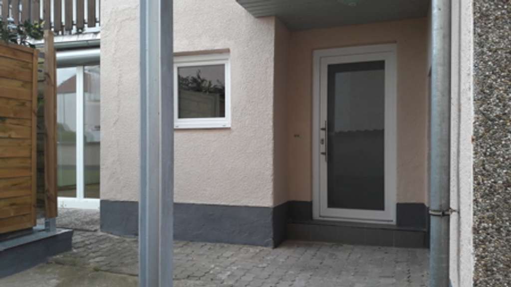 Immobilie in Nalbach - *** Zentral gelegenes 5 Familienhaus *** - Bild 2