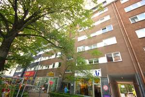 Bundesplatzkiez - Apartment mit großem Balkon, Aufzug, Tiefgaragenstellplatz – Mainzer Straße 10, 10715 Wilmersdorf, Berlin – Vorschaubild 1