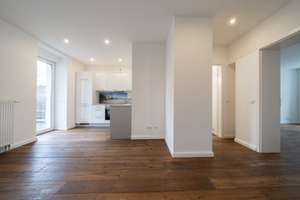 Moderne, helle Wohnung mit Einbauküche & großer Terrasse zum ruhigen Hof in Brandenburg - Altstadt