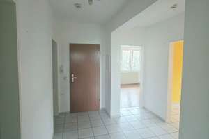 Ankommen und wohlfühlen – großzügige 3-Zimmer-Wohnung mit Loggia in Kassel – Struthbachweg 23, 34127 Nord (Holland), Kassel – Vorschaubild 3