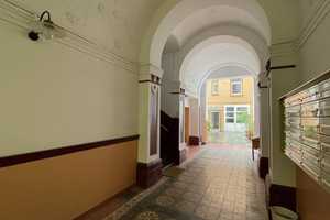Altbauwohnung vollmöbliert & ausgestattet zum sofort einziehen! (EBK, Waschmaschine, Arbeitsplatz..) – Wiesbaden – Vorschaubild 18