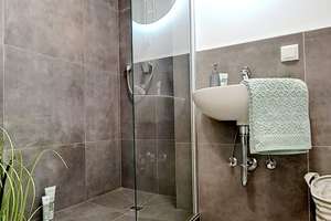 Kernsaniertes Wohngefühl: Stilvolle 3 Zimmer Wohnung – Die vollständige Adresse der Immobilie erhältst du vom Anbieter., 65201 Schierstein, Wiesbaden – Vorschaubild 11