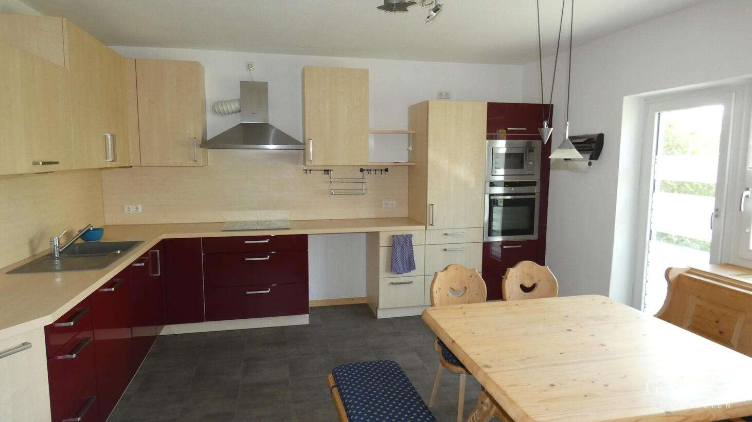 Immobilie in Ampfing - Flexibles Wohnen - Ein- oder Zweifamilienhaus für jede Lebenssituation - Bild 1