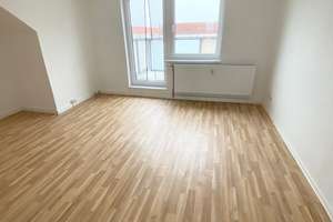 *PROVISIONSFREI* 3-Raum-Eigentumswohnung in Reutershagen mit Wannenbad, Einbauküche und Balkon...!!! – Max-Maddalena-Str. 7, 18069 Reutershagen, Rostock – Vorschaubild 3