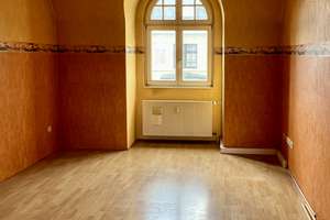 Tolle Dachgeschosswohnung mit kleinem Balkon