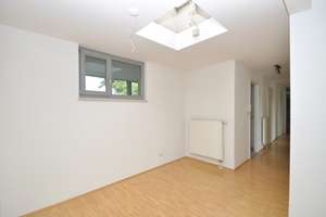 Großzügige 4-Zimmer-Wohnung mit großer Loggia und 2 Bädern – 117,63 m² in Grünwinkel – Edelbergstr. 39, 76189 Grünwinkel, Karlsruhe – Vorschaubild 7