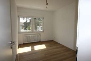 ***ALLES NEU - ERSTBEZUG NACH KOMPLETTSANIERUNG! 4- ZI. RMH MIT GARTEN- IN ME  METZKAUSEN*** – Die vollständige Adresse der Immobilie erhältst du vom Anbieter., 40822 Mettmann – Vorschaubild 10