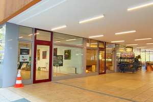 2 Bäder! 5-Zimmer! Gläsernes Home-Office, junge Küche, Topzustand, Waldblick + Einrichtg.angebot… – Im Asemwald 54, 70599 Asemwald, Stuttgart – Vorschaubild 60