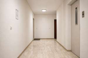 gepflegte 1- Zimmer Wohnung – Die vollständige Adresse der Immobilie erhältst du vom Anbieter., 76135 Weststadt, Karlsruhe – Vorschaubild 2