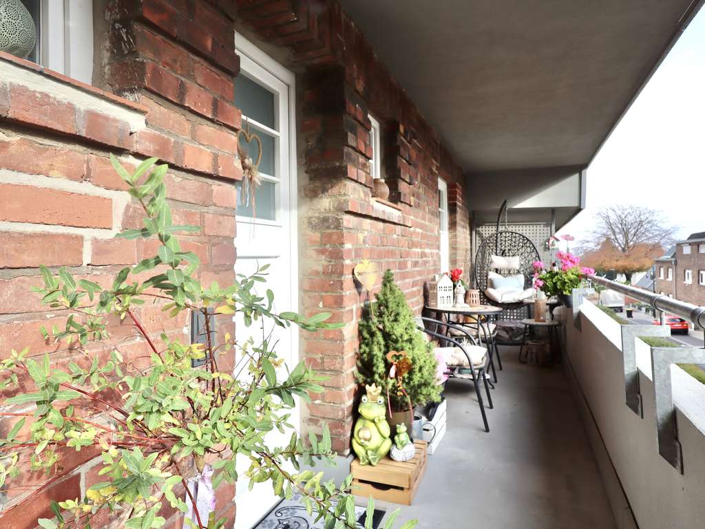 2-Zimmerwohnung im kernsanierten Altbau