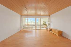 Wohnen mit Weitblick: großzügige 4,5-Zimmer-Wohnung mit sonniger Süd-Loggia! – 71282 Hemmingen – Vorschaubild 2