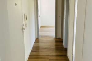 Lichtdurchflutete und sanierte 2-Zimmer-Wohnung mit Balkon in Minden – Zähringerallee 80, 32425 Bärenkämpen, Minden – Vorschaubild 11