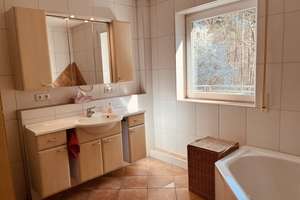 Lichtdurchflutete 6,5 Zimmer Wohnung – 91094 Langensendelbach – Vorschaubild 16
