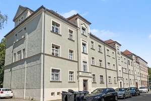 Leipzig-Engelsdorf | Stilvolle 3-Zimmer-Altbauwohnung mit Südbalkon in denkmalgeschütztem Altbau – Die vollständige Adresse der Immobilie erhältst du vom Anbieter., 4319 Engelsdorf, Leipzig – Vorschaubild 13