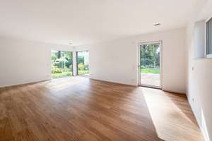Moderne Stadtvilla mit Garten, Souterrain, Wärmepumpe und Energieeffizienz A+ in ruhiger Bestlage – Die vollständige Adresse der Immobilie erhältst du vom Anbieter., 22397 Duvenstedt, Hamburg – Vorschaubild 4