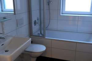 Schöne 3 Zimmer Wohnung in Regensburg ab dem 01.12.2026 – 93055 Ostenviertel, Regensburg – Vorschaubild 12