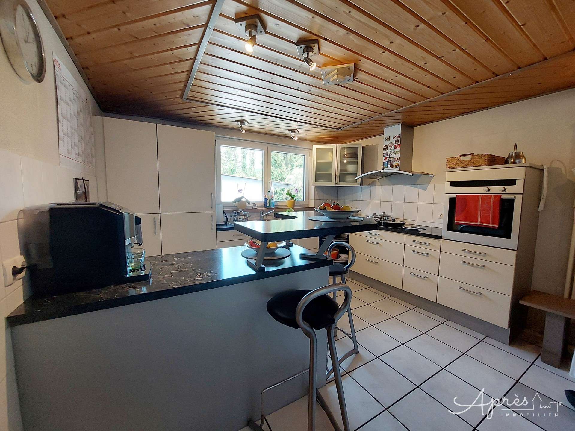 Immobilie in Geisingen - Zweifamilienhaus mit KFZ-Garagen für Gewerbe - Bild 3