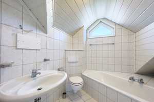 Property thumbnail 10
