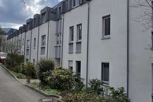 **Dresden Leubnitz**4 Zimmer mit Balkon**Gäste-WC**TG-SP**sehr RUHIGE Wohnanlage**