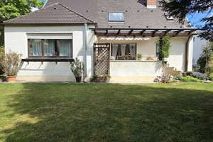 *Idylle!* gepflegtes Einfamilienhaus auf großem Grundstück! – Die vollständige Adresse der Immobilie erhältst du vom Anbieter., 85368 Moosburg an der Isar – Vorschaubild 1