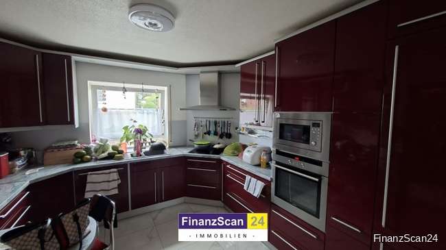 Immobilie in Brücken (Pfalz) - +++ Repräsentatives 1-2 Familienhaus mit viel Platz und außergewöhnlichem Gartenareal +++ - Bild 2