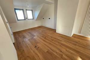 Kernsaniert wohnen mit Blick aufs Basler-Tor? Wir haben da etwas... – Die vollständige Adresse der Immobilie erhältst du vom Anbieter., 76227 Durlach, Karlsruhe – Vorschaubild 2