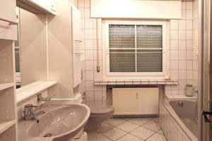 Extravagantes Zweifamilienhaus mit Charme in schöner Stadtlage! – Die vollständige Adresse der Immobilie erhältst du vom Anbieter., 51545 Waldbröl – Vorschaubild 12