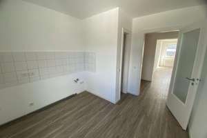 Schöne zentrale 2-Zimmer Wohnung mit Aufzug