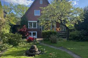 Großes Grundstück (1.296 m²) + Wintergarten + Garage – Familienhaus in ruhiger Lage von Langenhorn – Die vollständige Adresse der Immobilie erhältst du vom Anbieter., 22419 Langenhorn, Hamburg – Vorschaubild 1