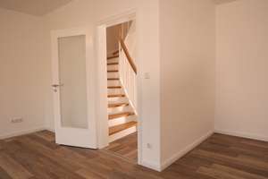 GenießerDesign, Lage, Ruhe, Garten:5min:UKA, 1min:B17, Balkon, 2Bäder+WC, Garage, EBK, Wallbox-ready – Die vollständige Adresse der Immobilie erhältst du vom Anbieter., 86156 Kriegshaber, Augsburg – Vorschaubild 22