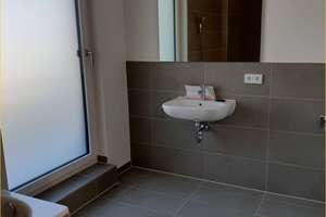 München/Ramersdorf - lichtdurchflutete 3-Zi.-Whg. im 4. OG mit zwei Dachterrassen – Ottobrunner Str. 35, 81737 Ramersdorf, München – Vorschaubild 13