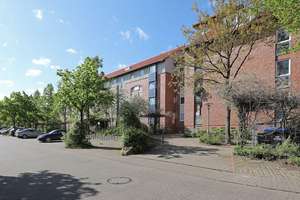 Gemütliche Dachgeschosswohnung sucht einen Nachmieter // 3.OG rechts – Wismarer Str. 7, 38444 Westhagen, Wolfsburg – Vorschaubild 3