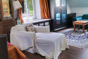 Charmante, offene 1,5 - 2 -Zimmer-Maisonette-Wohnung in Zwei-Parteien-Haus mit Garten in Regensburg – Die vollständige Adresse der Immobilie erhältst du vom Anbieter., 93051 Kumpfmühl-Ziegetsdorf-Neuprüll, Regensburg – Vorschaubild 2