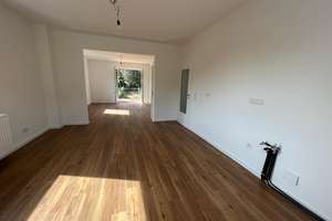 Helle 3-Zimmer-Wohnung im sanierten Altbau: großer Balkon, Garten, Garage, Wärmepumpe, Energie-Kl. B – 97082 Steinbachtal, Würzburg – Vorschaubild 11