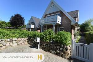 Luxuriöses Doppelhaus - mit zwei freien, voll ausgestatteten Einheiten - 5 Minuten vom Südstrand – Die vollständige Adresse der Immobilie erhältst du vom Anbieter., 25938 Wyk auf Föhr – Vorschaubild 1