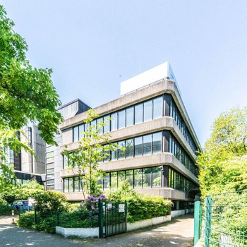 Ihr neues Büro in Essen-Frohnhausen | Flexible Büroflächen | Stellplätze | Exklusiv über RUHR REAL