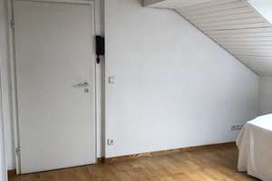 BI-Quelle - Sonnige 2 Zimmer DG Wohnung   – Thaliastr. 9, 33649 Brackwede, Bielefeld – Vorschaubild 9