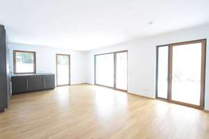 Moderne 2-Zi-Gartenwohnung mit 2 Terrassen in bester Villenlage nahe Pasinger Stadtpark+EBK+Parkett – Die vollständige Adresse der Immobilie erhältst du vom Anbieter., 81243 Pasing, München – Vorschaubild 1