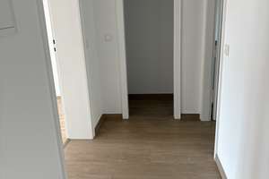 Frisch renoviert: helle, freundliche 2 ZKB mit Balkon in Benrath – Die vollständige Adresse der Immobilie erhältst du vom Anbieter., 40593 Benrath, Düsseldorf – Vorschaubild 7