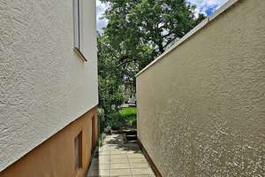 Tolle Doppelhaushälfte mit herrlichem Garten sucht neuen Eigentümer !! – Die vollständige Adresse der Immobilie erhältst du vom Anbieter., 72762 Reutlingen-Mitte, Reutlingen – Vorschaubild 25