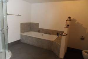 Wohnhaus mit Scheuer aus der Zwangsversteigerung ! – Die vollständige Adresse der Immobilie erhältst du vom Anbieter., 79771 Klettgau – Vorschaubild 11