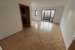 Helle 3-Zimmer Wohnung in Traunreut