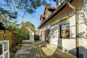 Möbliert: Schönes Einfamilienhaus in Trudering auf Zeit mieten – Die vollständige Adresse der Immobilie erhältst du vom Anbieter., 81825 Gartenstadt Trudering, München – Vorschaubild 24