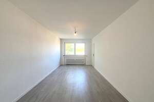 Gepflegte 1-Zimmer-Wohnung in ruhiger Lage – Unter den Ulmen 136, 47137 Untermeiderich, Duisburg – Vorschaubild 3